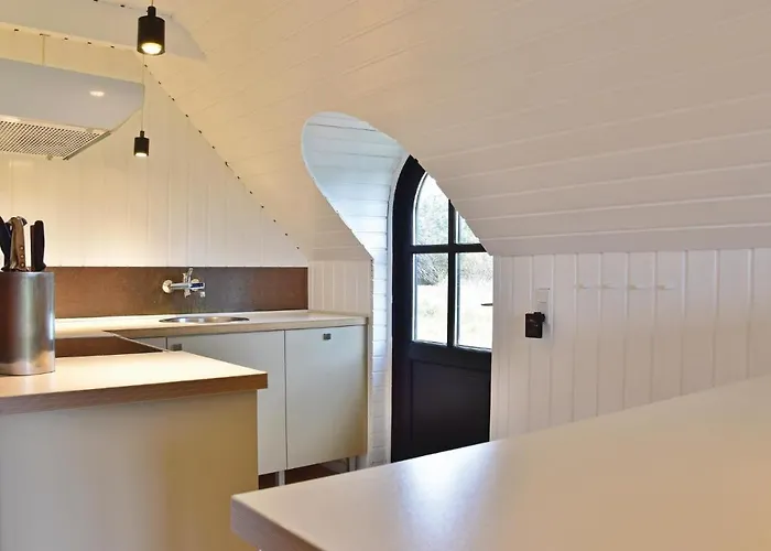 Aesken Хвиде-Санде